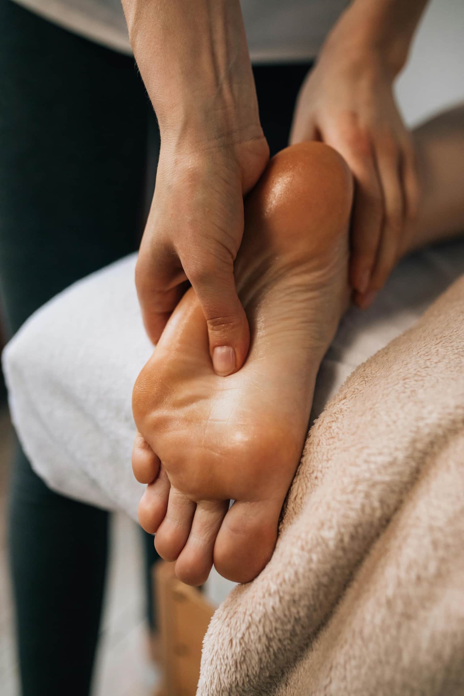reflexology in winnipeg